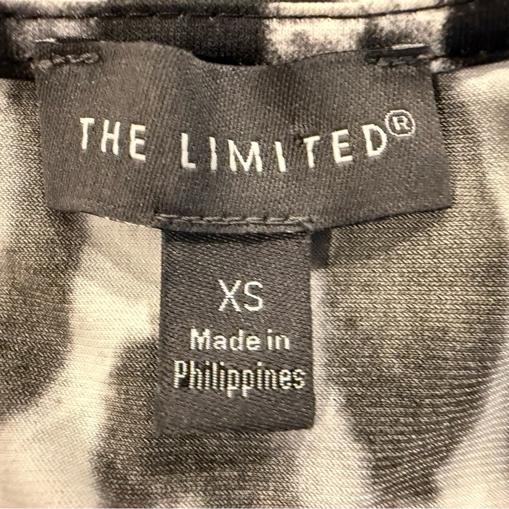The Limited animal print wrap dress XS ruffle - Picture 4 of 4